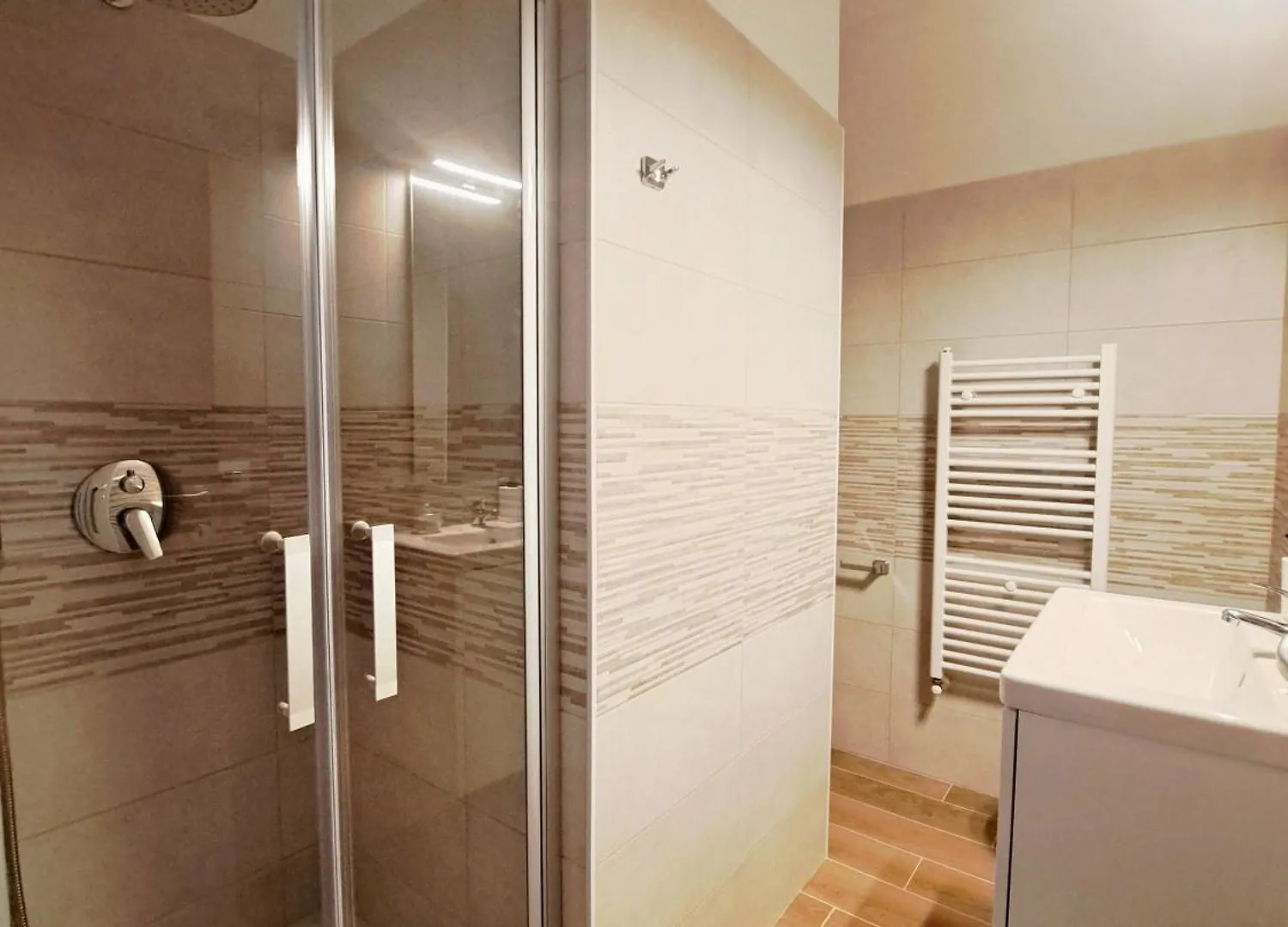 Casa Fiamma - Metro A Tuscolana Apartment Rome